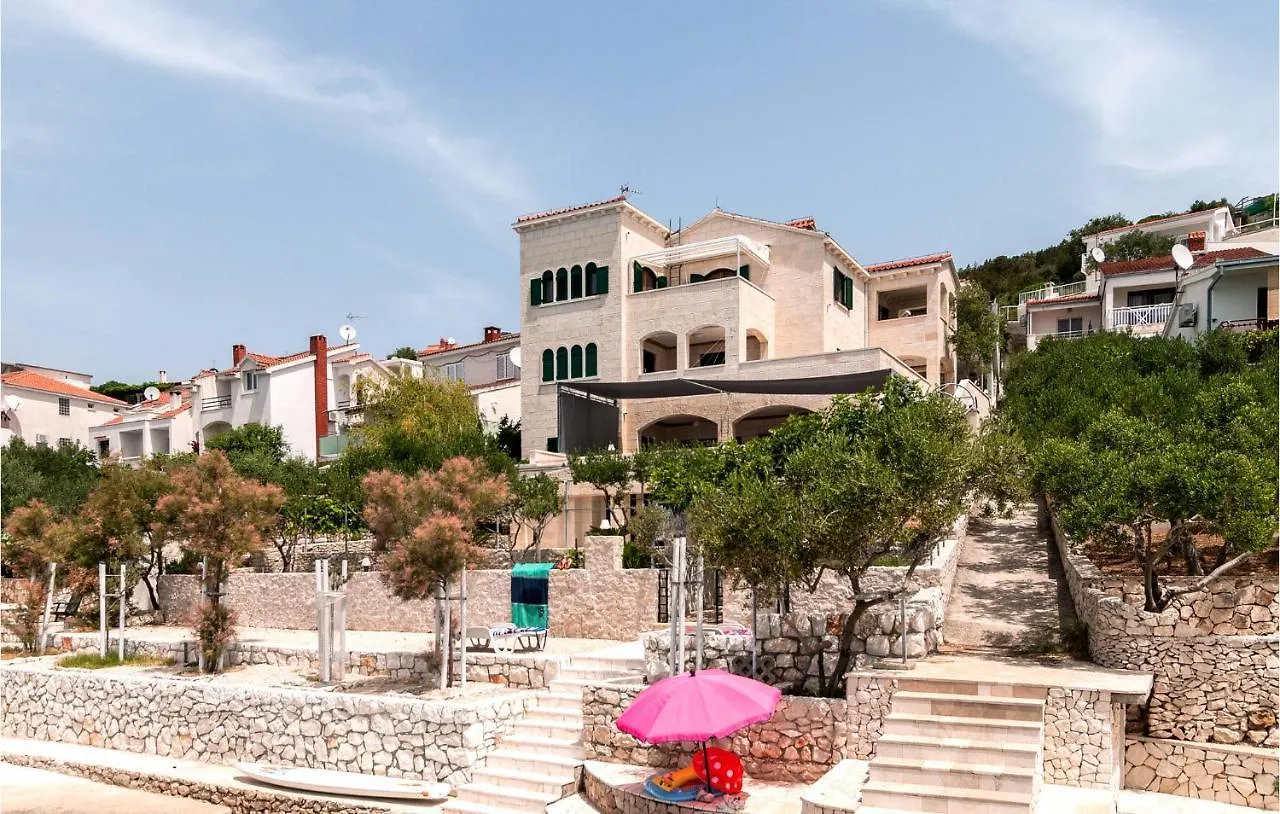 Awesome Apartment In Okrug Donji With Kitchen Donji Okrug  0*, Donji Okrug (Ciovo) Croatia