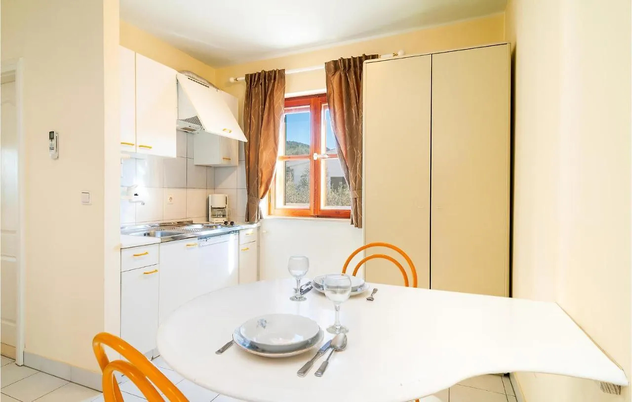 Awesome Apartment In Okrug Donji With Kitchen Donji Okrug